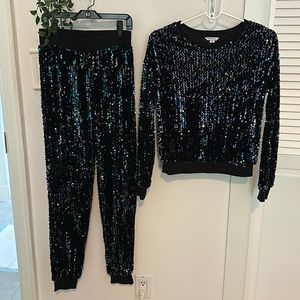 Habitual Girl velour sequins jogger set